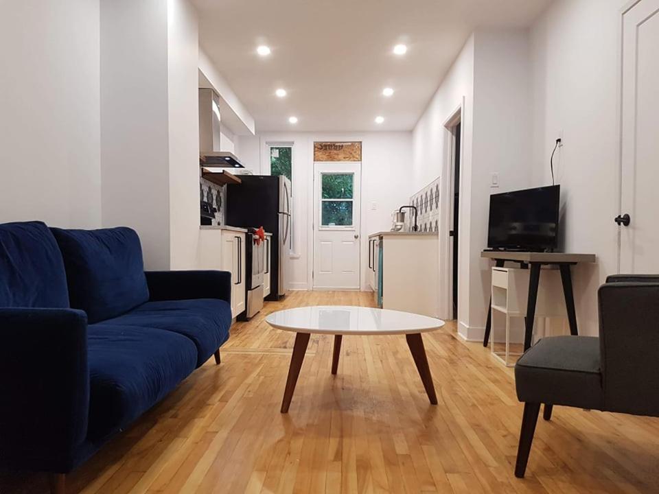 Continental Breakfast Ili Pet Friendly Ili Room A Montréal Kültér fotó