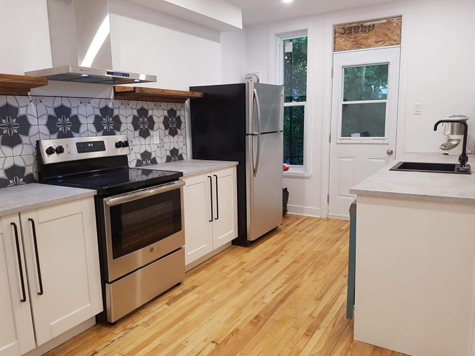 Continental Breakfast Ili Pet Friendly Ili Room A Montréal Kültér fotó